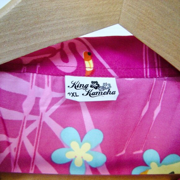 King Kameha NWOT  2XL Pink Flamingo, Watermelon & Floral Men's Hawaiian Shirt - Picture 3 of 6